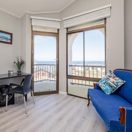 Big Blue Accommodation Bloubergstrand Exterior foto